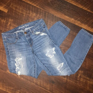American Eagle Distressed Stretch Jegging​​​​​​​​​​